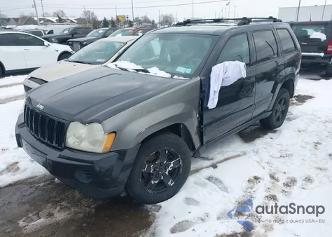 2005 Jeep Grand Cherokee Laredo z USA, uszkodzony, nr VIN 1J8GR48K35C637433